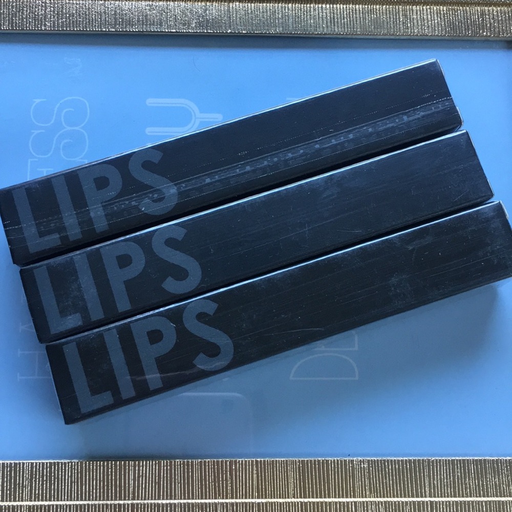 FOCALLURE LIPSTICK GLOSS MATE WATERPROOF - Picture 1 of 6